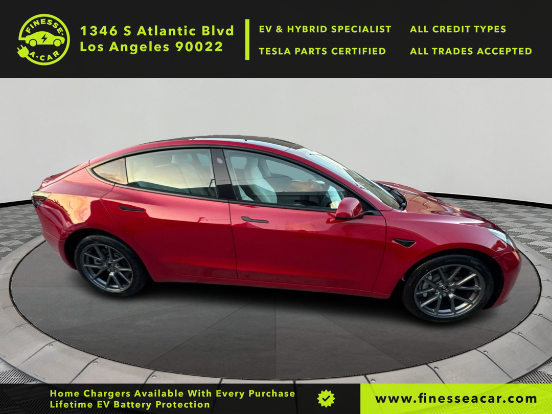 2022 Tesla Model 3 Long Range All-Wheel Drive photo 4