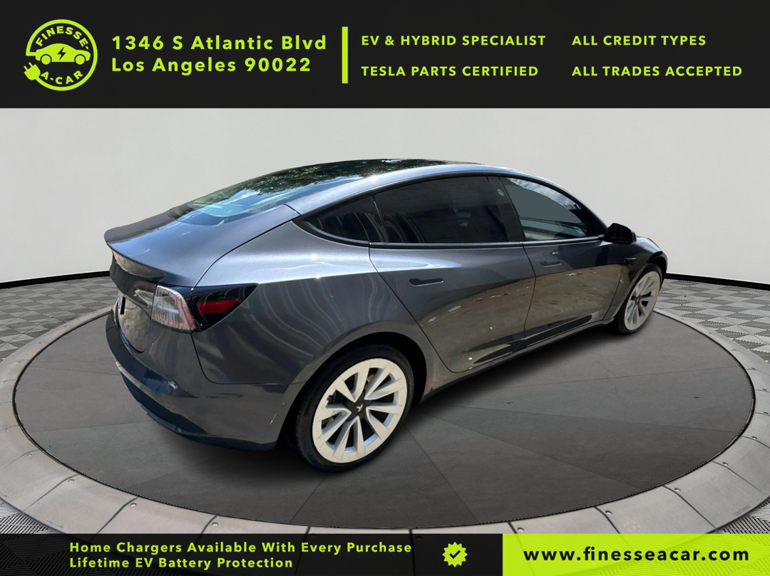 2022 Tesla Model 3 photo 4