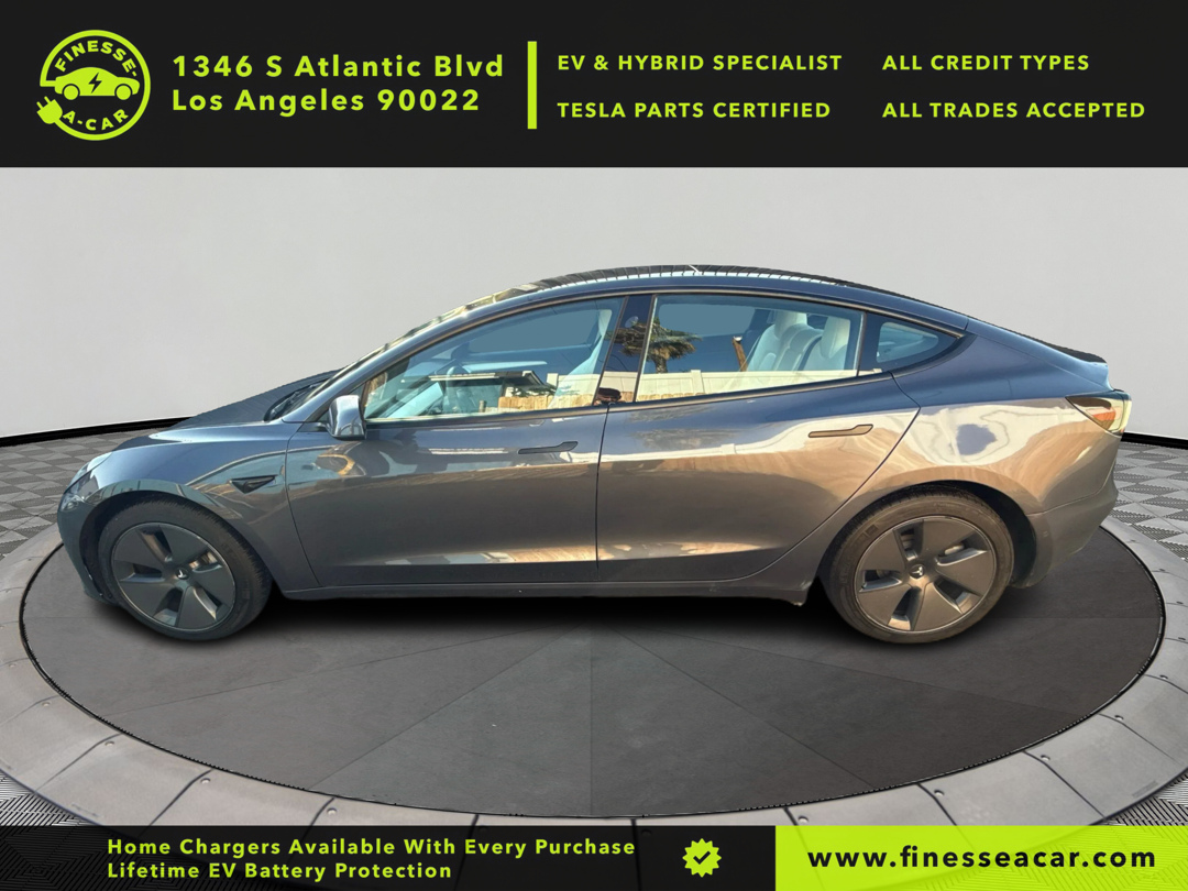 2022 Tesla Model 3 Long Range All-Wheel Drive photo 8