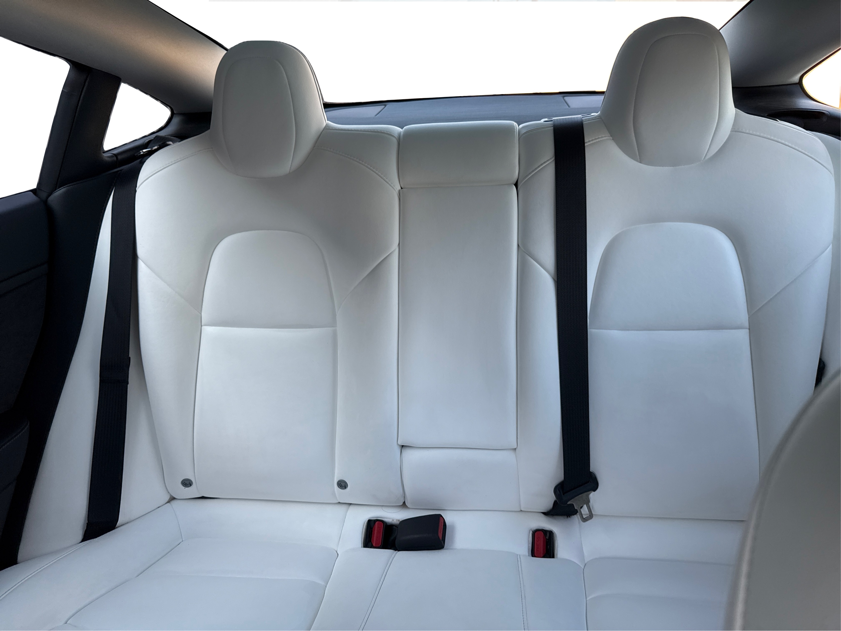 2022 Tesla Model 3 Long Range All-Wheel Drive photo 11
