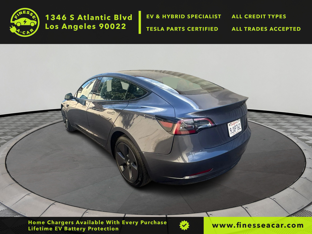 2023 Tesla Model 3 photo 5