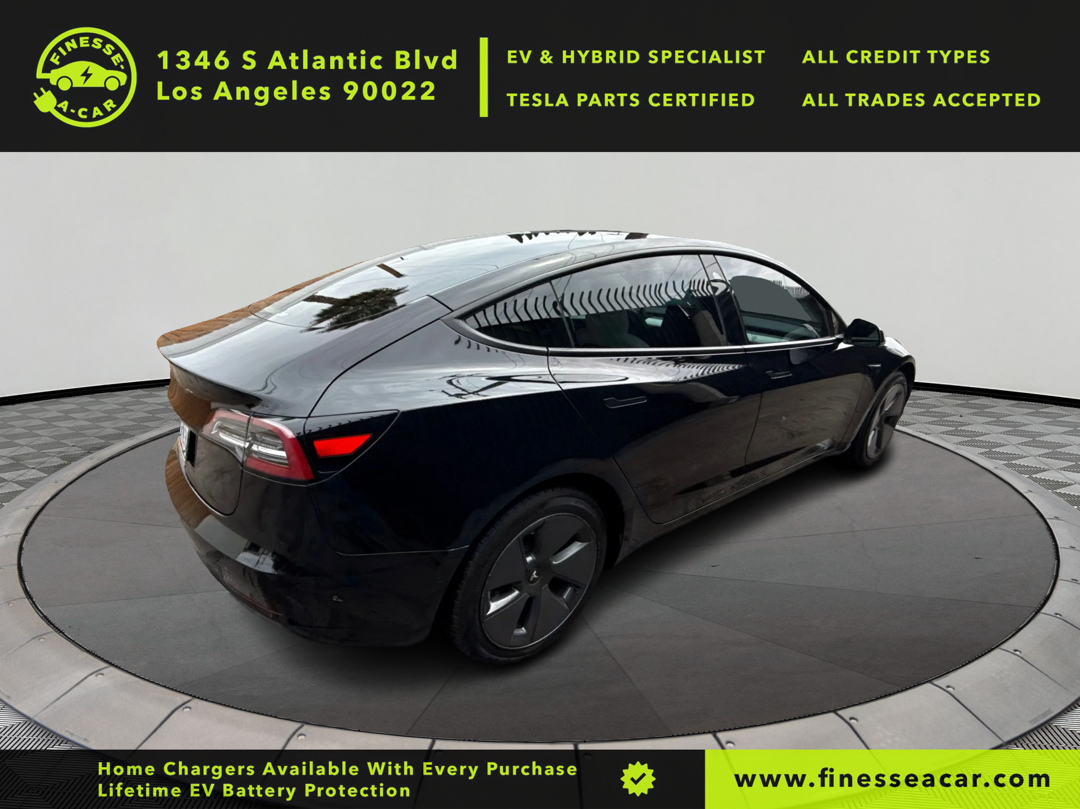 2022 Tesla Model 3 photo 4