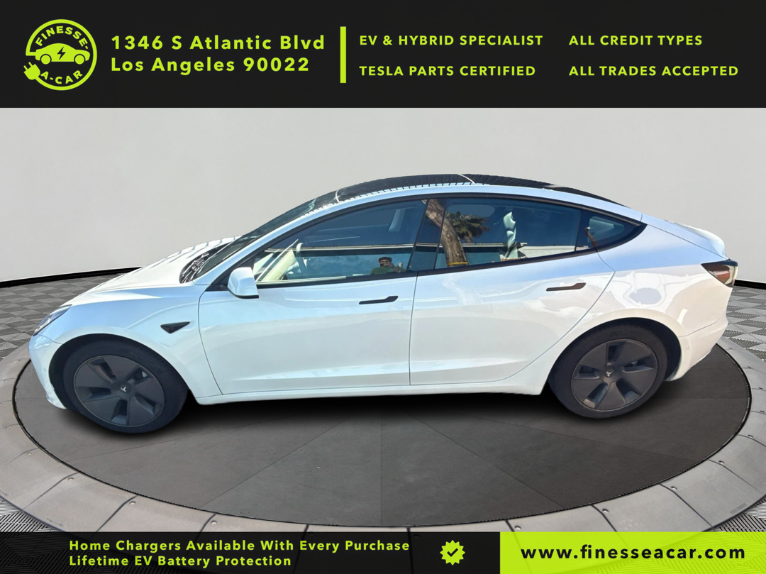 2022 Tesla Model 3 Long Range All-Wheel Drive photo 8