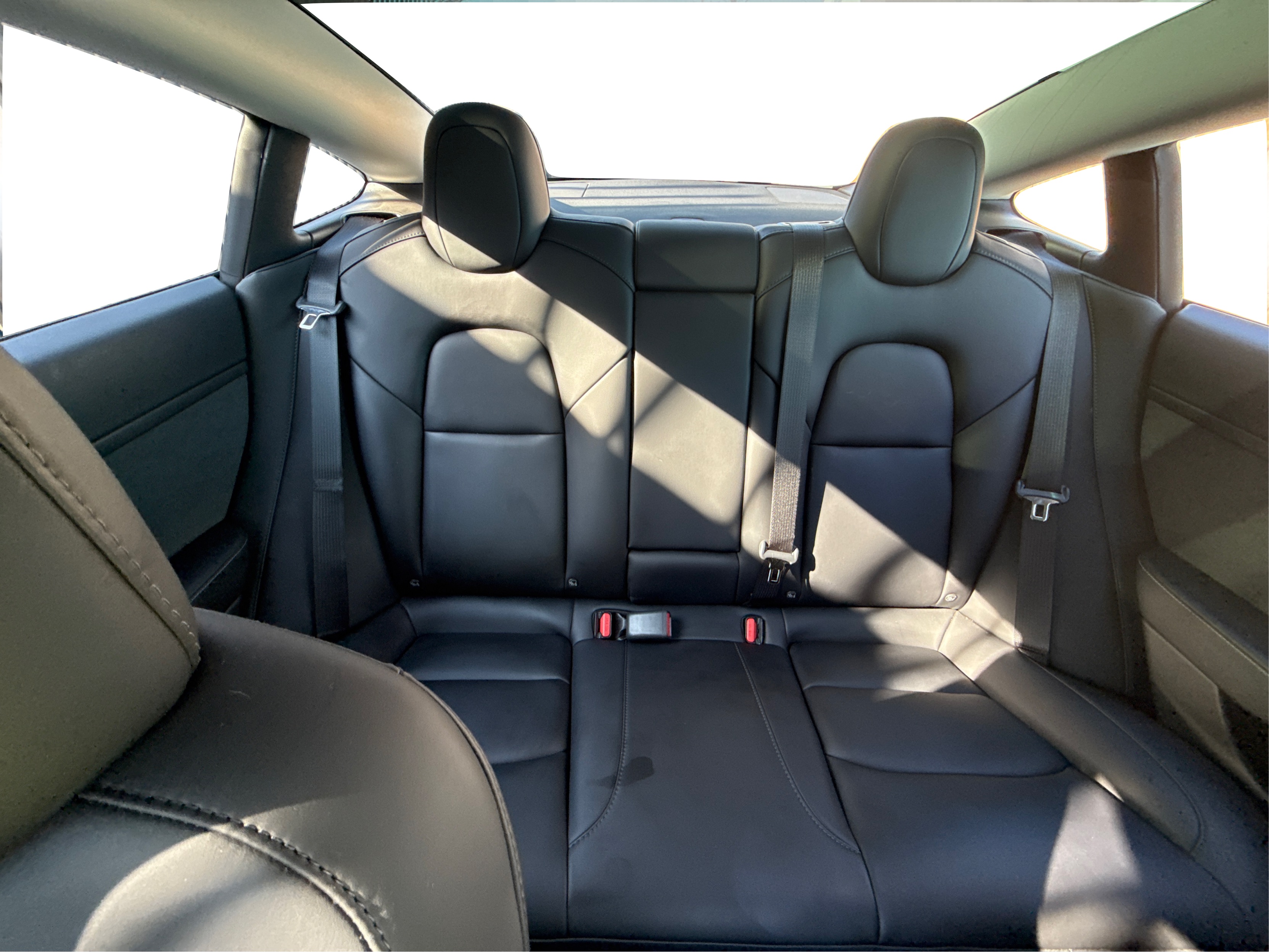 2022 Tesla Model 3 Long Range All-Wheel Drive photo 11