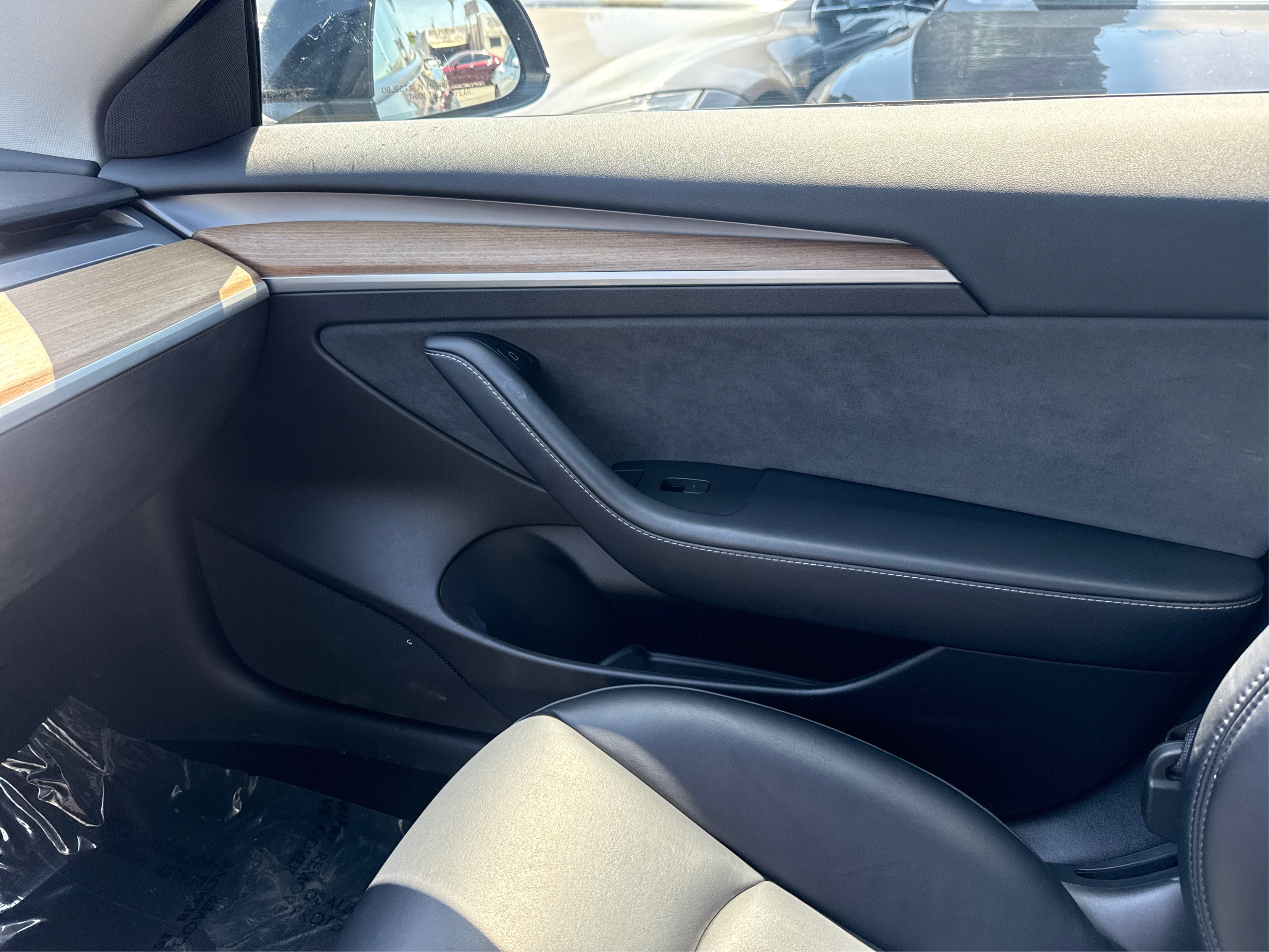 2023 Tesla Model 3 photo 8