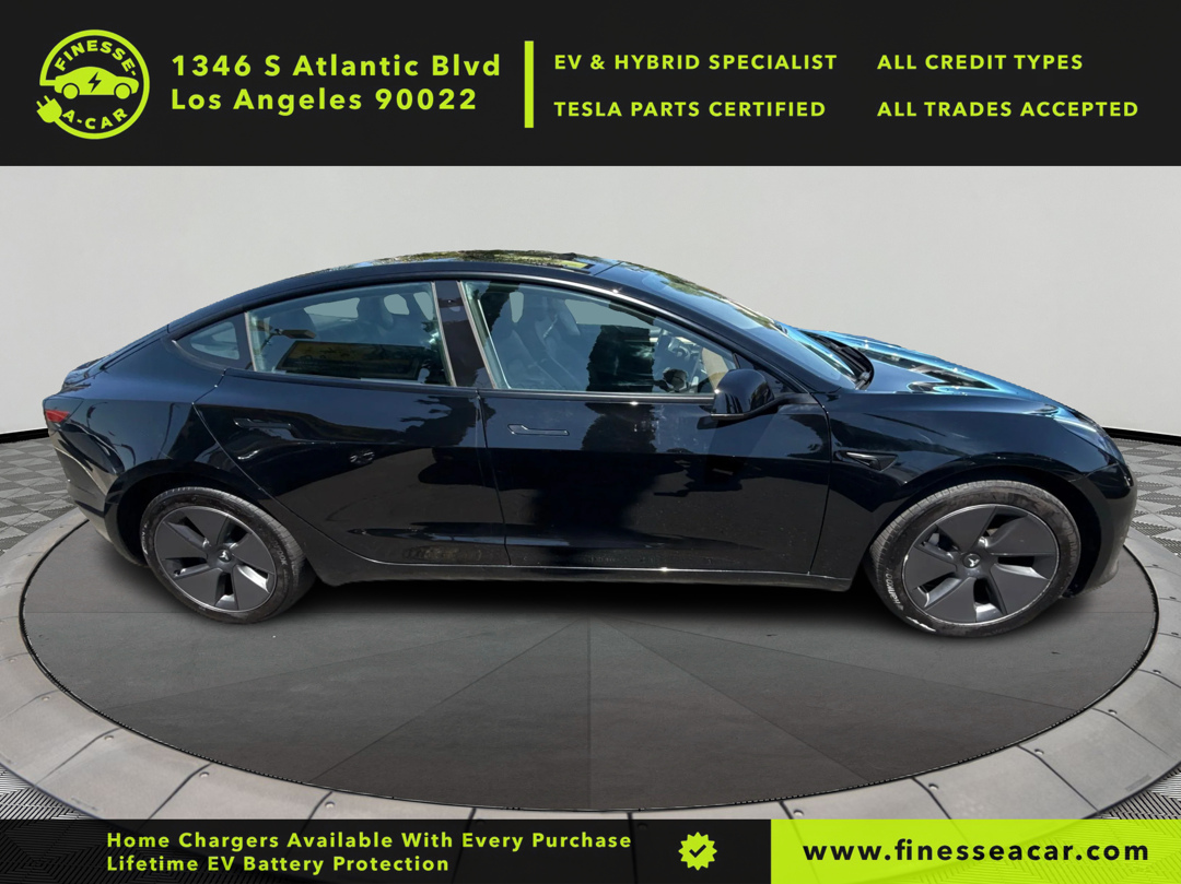 2023 Tesla Model 3 photo 2