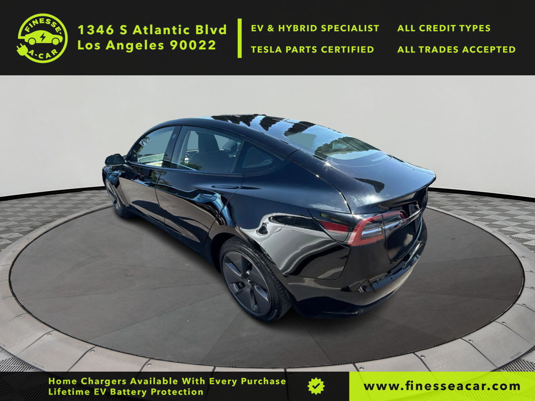 2023 Tesla Model 3 photo 5