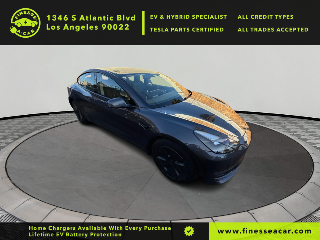 2022 Tesla Model 3 Long Range All-Wheel Drive photo 4