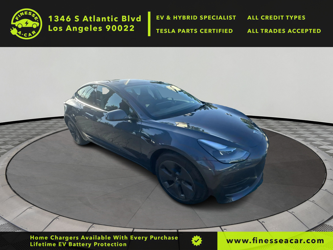 2023 Tesla Model 3 photo 4