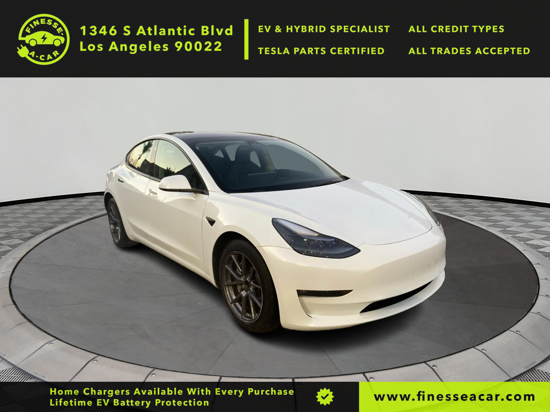 2023 Tesla Model 3 photo 4