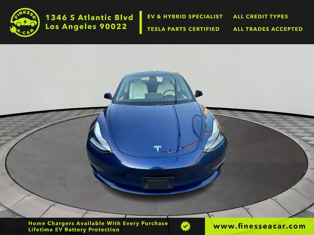 2022 Tesla Model 3 photo 3