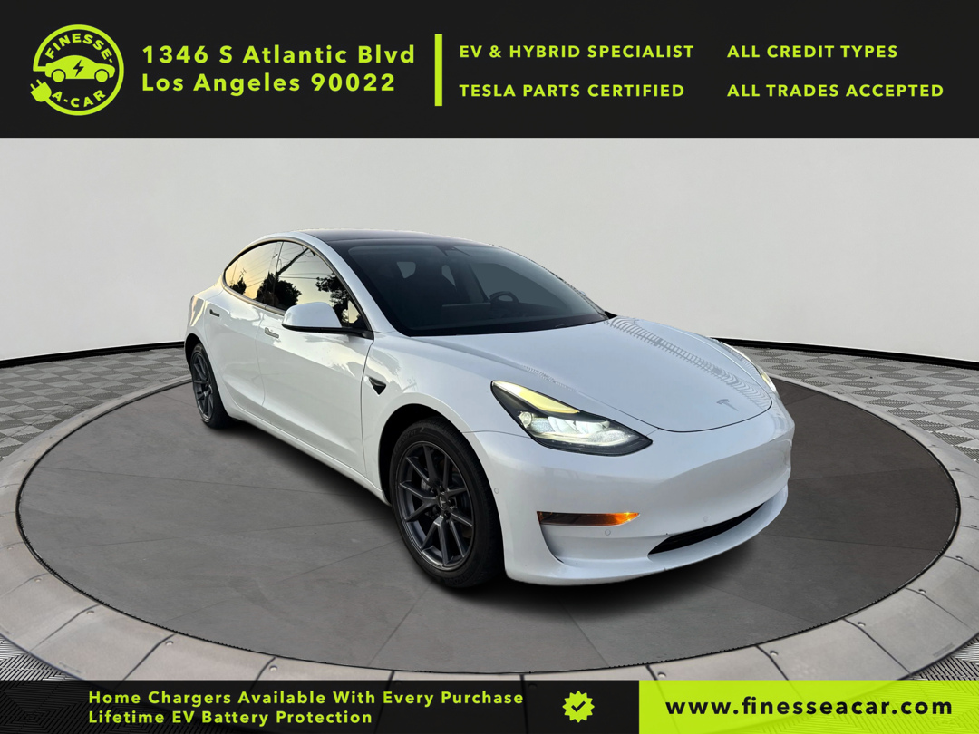 2021 Tesla Model 3 Standard Range Plus Rear-Wheel Drive photo 3