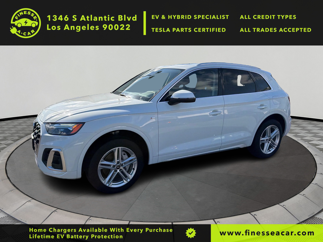 2021 Audi Q5 Premium Plus's photo