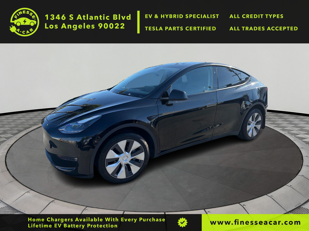 2023 Tesla Model Y Long Range Dual Motor All-Wheel Drive's photo