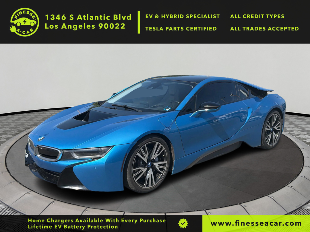 2015 BMW i8's photo