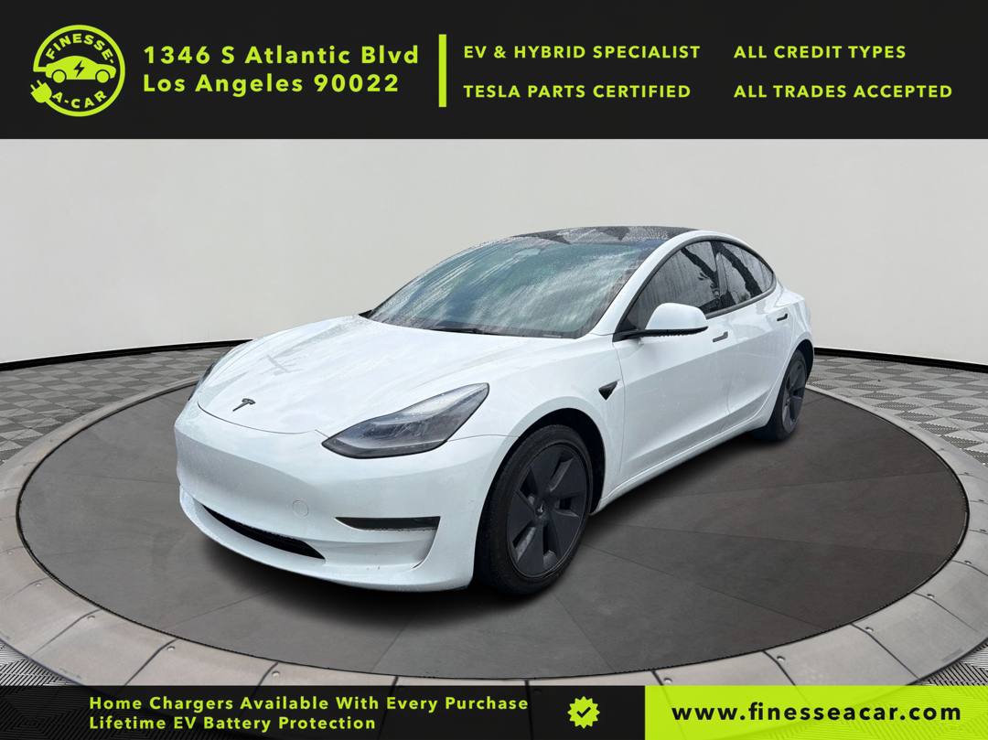 2023 Tesla Model 3 -'s photo