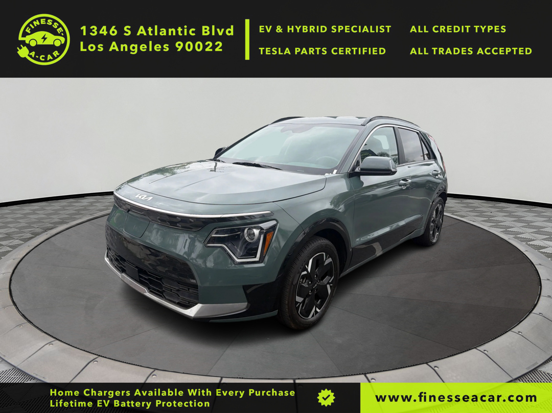 2023 Kia Niro Wind EV's photo