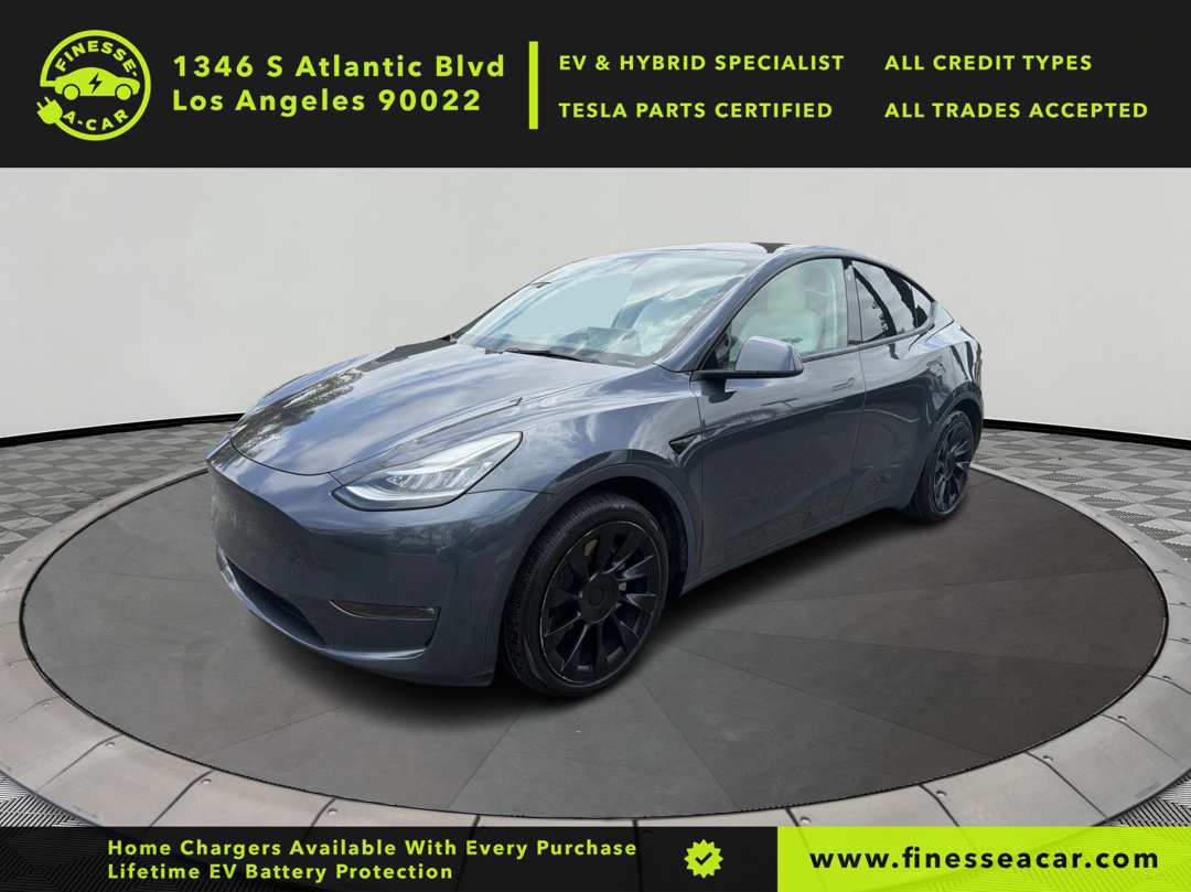 2021 Tesla Model Y Long Range Dual Motor All-Wheel Drive's photo