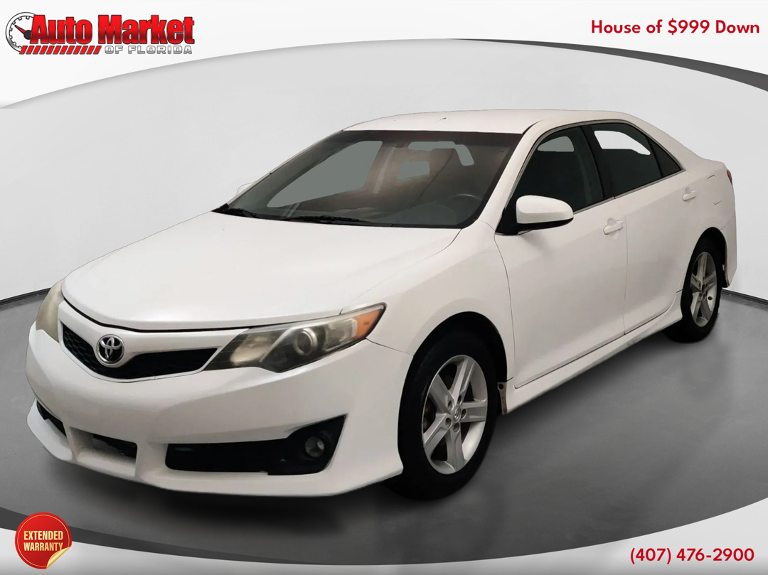 2014 Toyota Camry SE