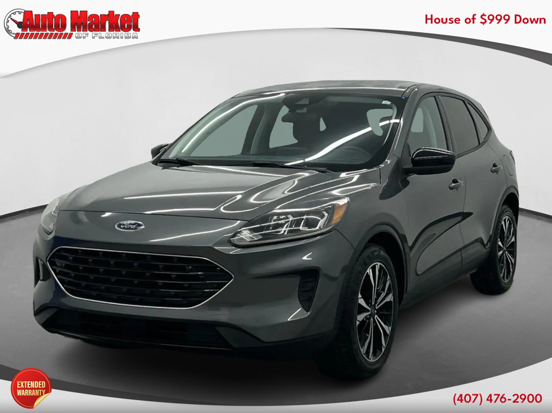 2021 Ford Escape SE's photo