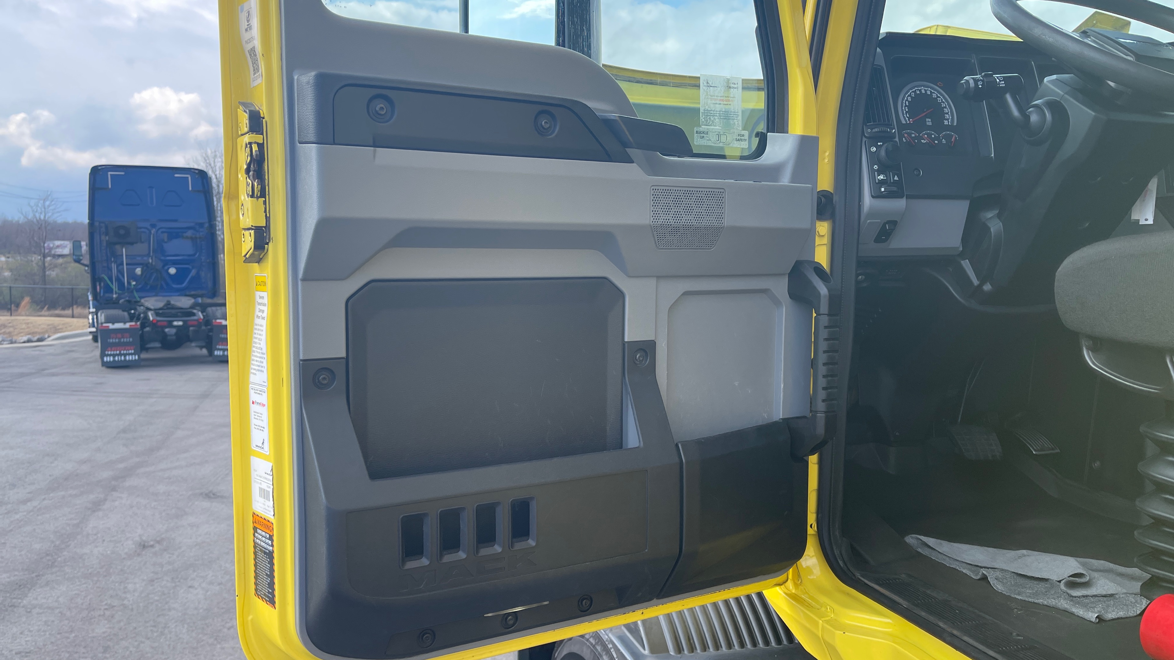 2023 Mack - image 76