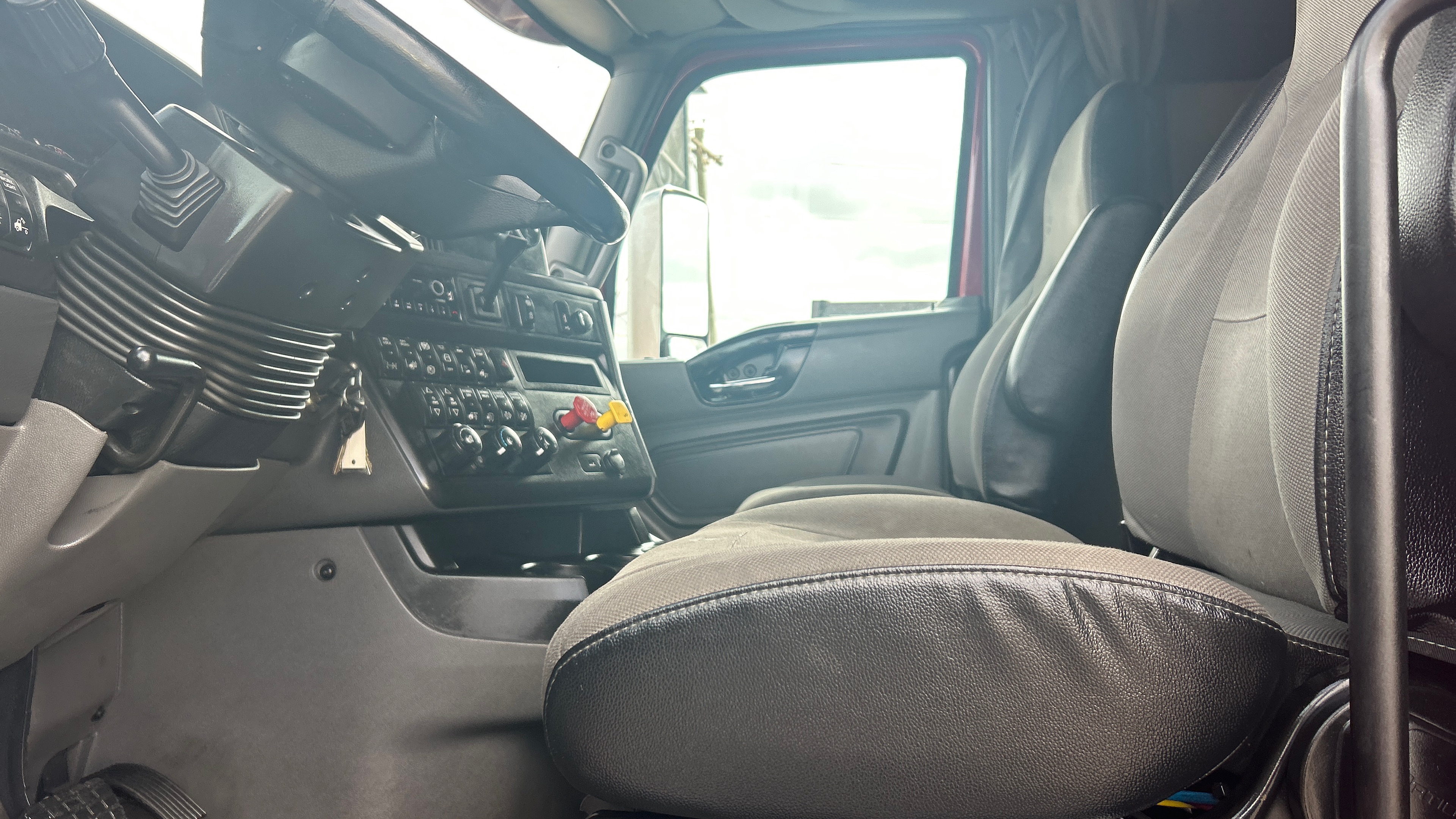 2023 Mack - image 41