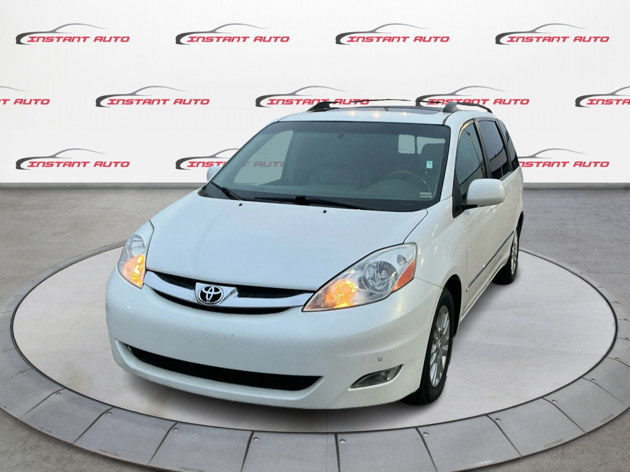2010 Toyota Sienna Limited - Photo 8