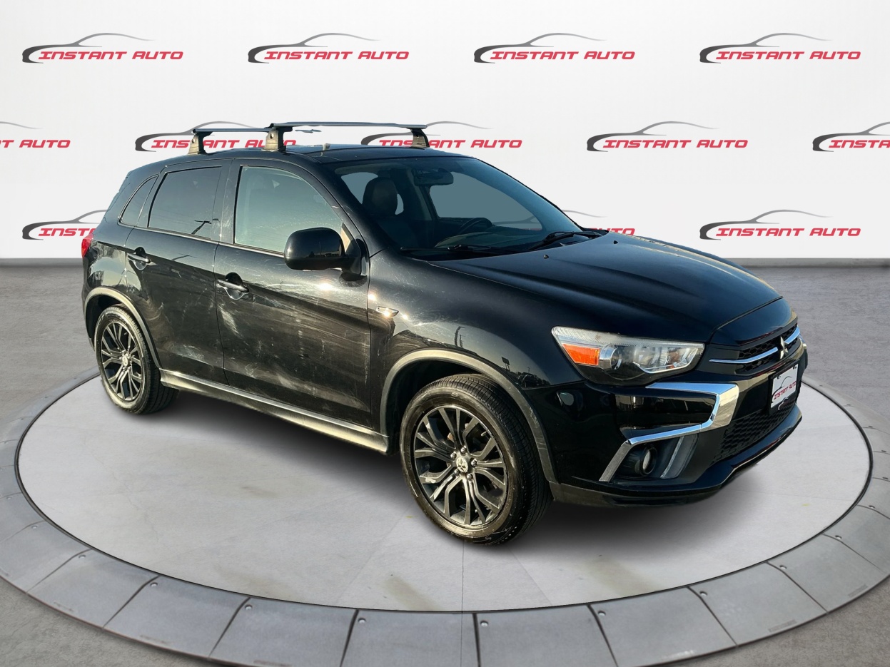 2018 Mitsubishi Outlander Sport SE's photo