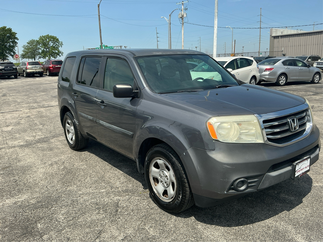 2013 Honda Pilot LX's photo