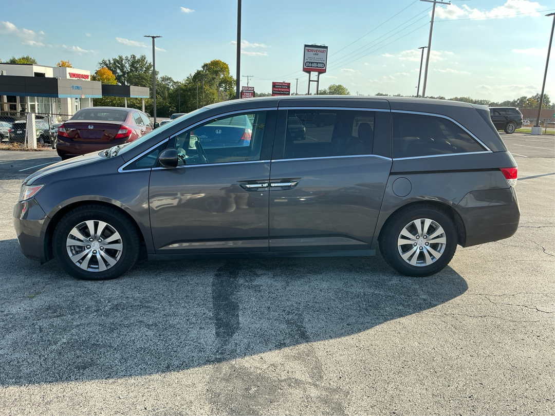 2016 Honda Odyssey SE - Photo 6