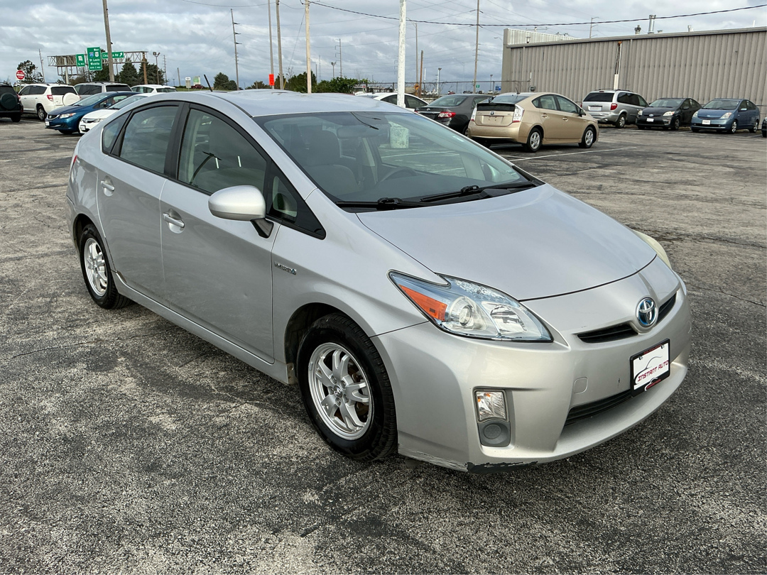 2010 Toyota Prius III