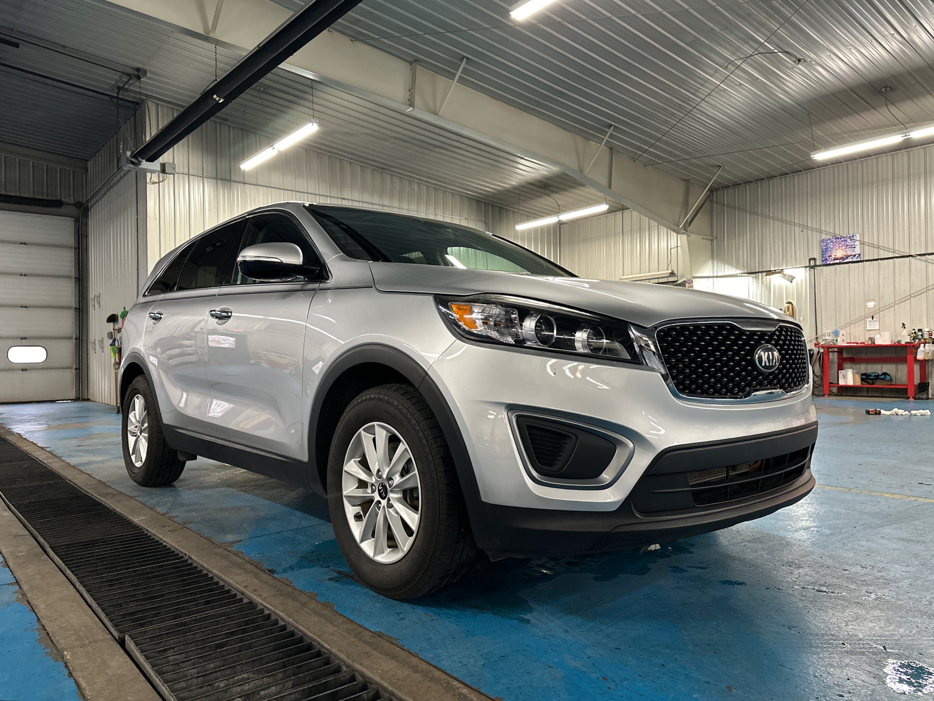 2017 Kia Sorento L's photo