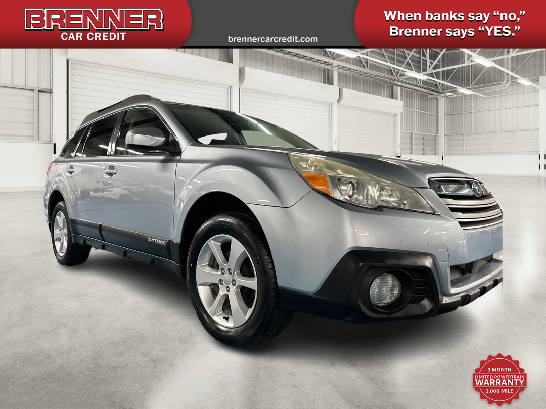 2013 Subaru Outback Premium's photo