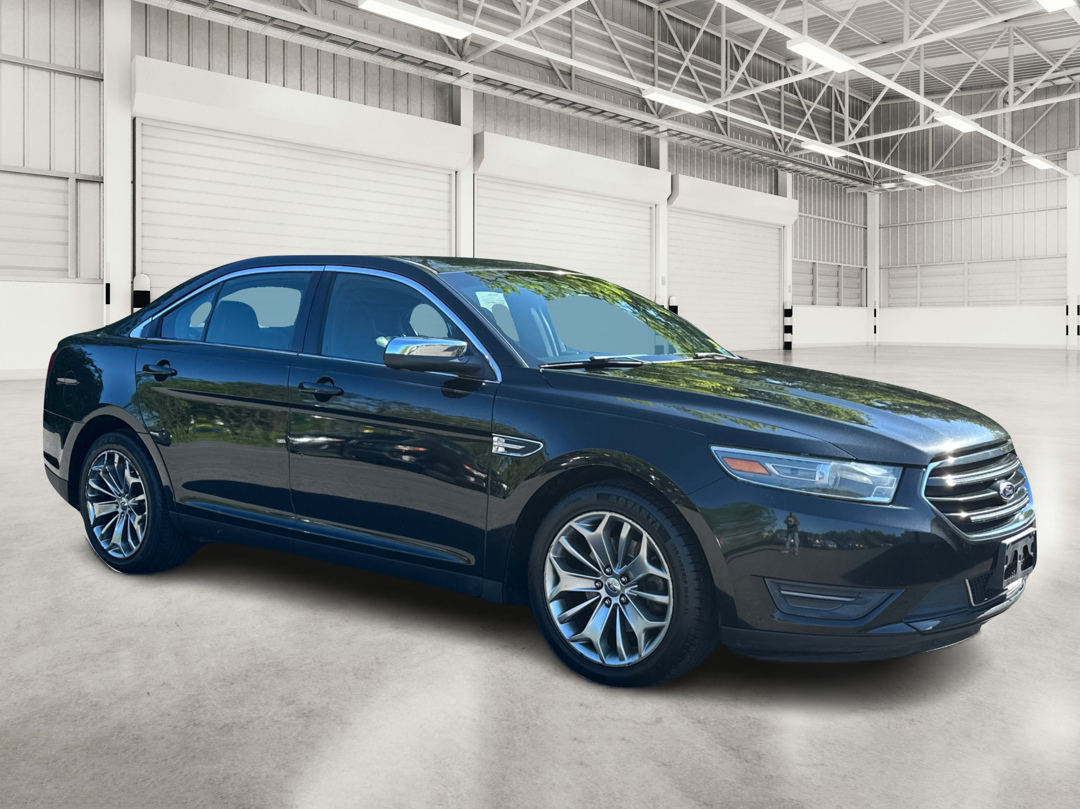 2013 Ford Taurus Limited FWD's photo