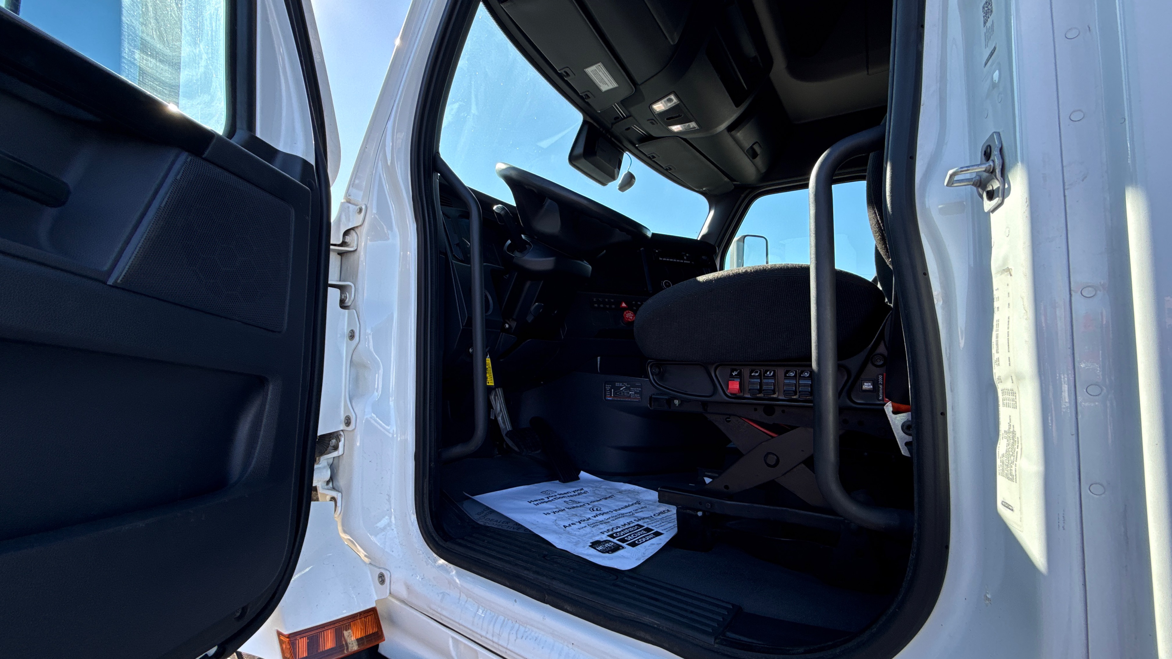 2023 Mack - image 125