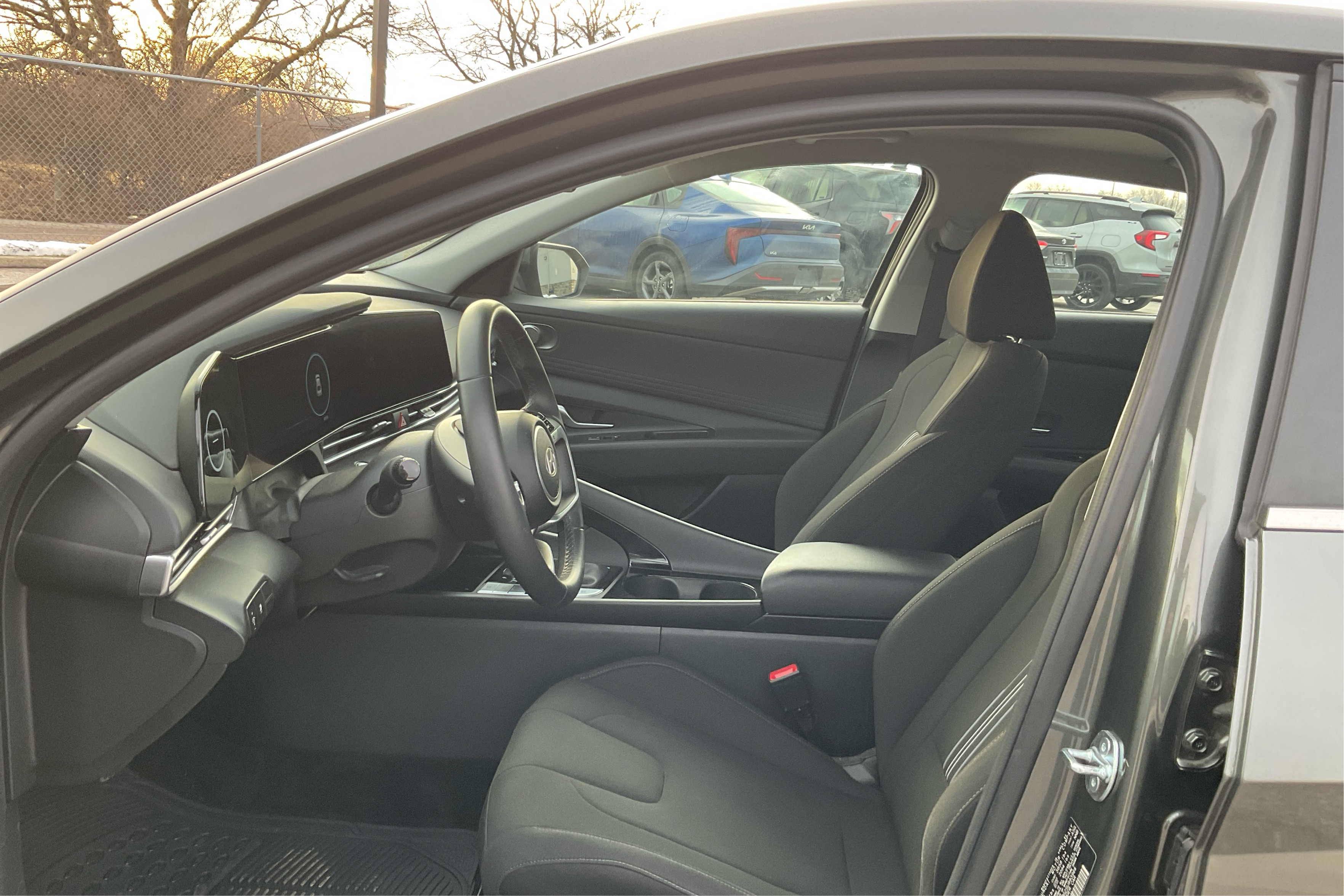 Carplex 2025 Hyundai Elantra (017787) | Carplex
