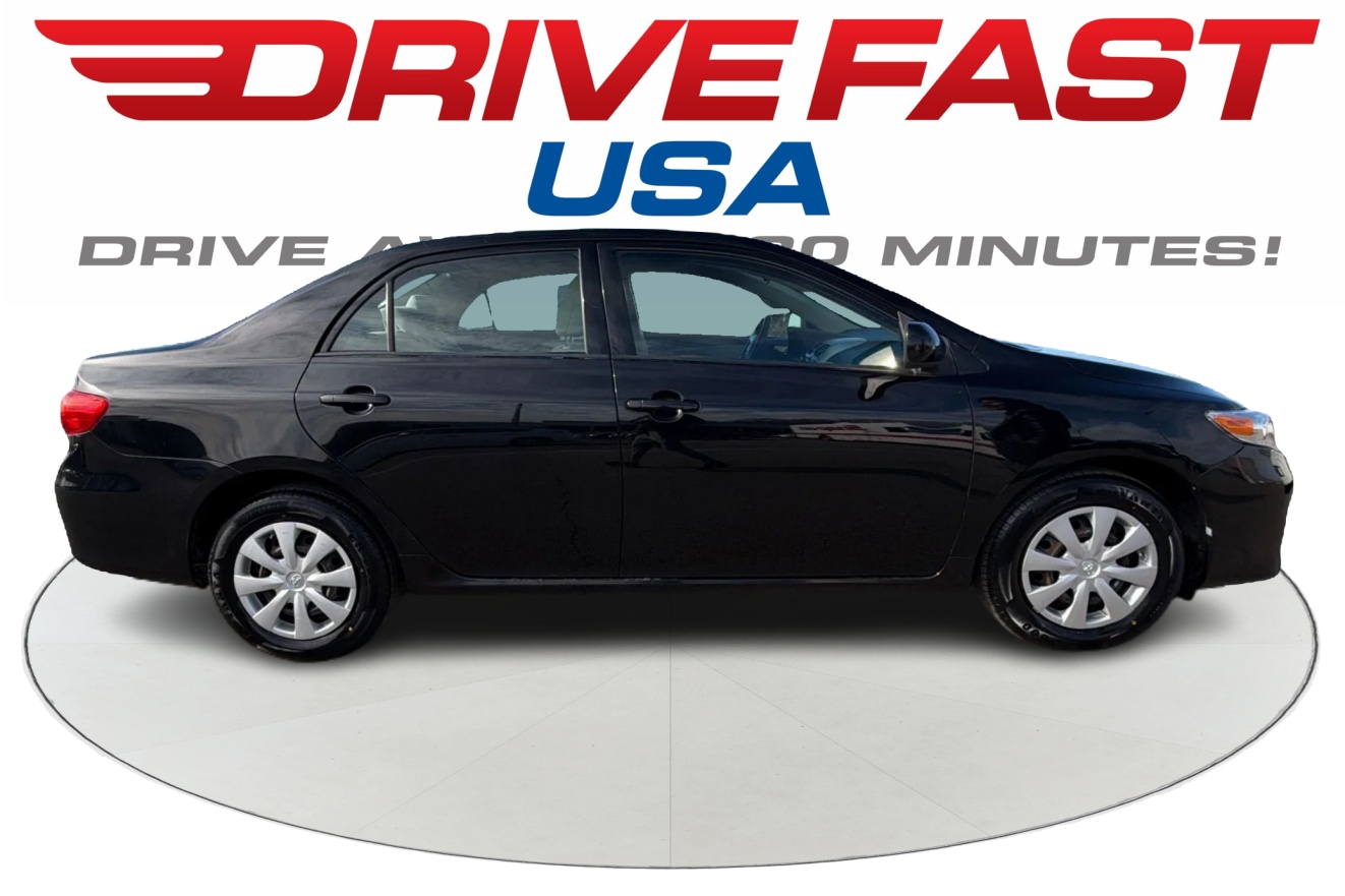 2011 Toyota Corolla LE's photo