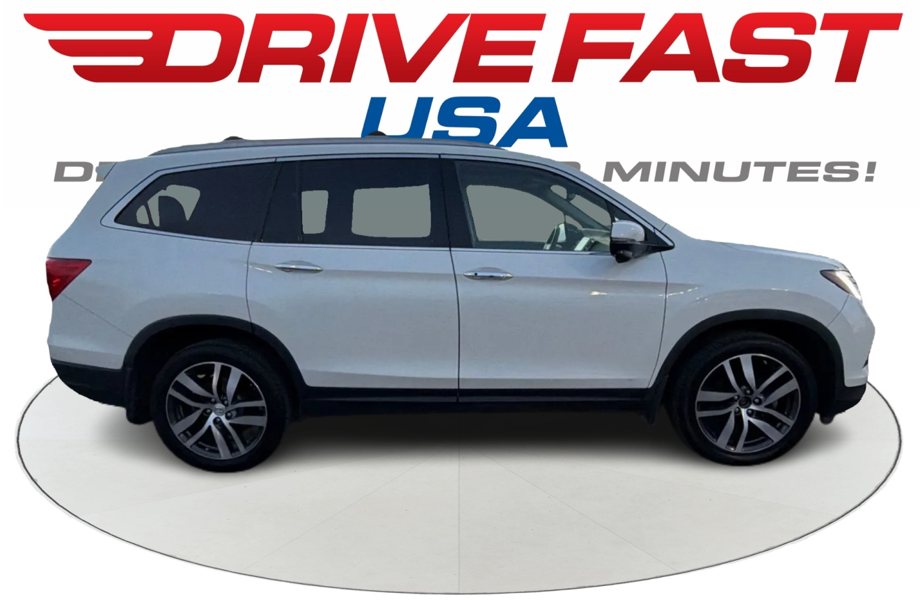 2017 Honda Pilot Touring's photo