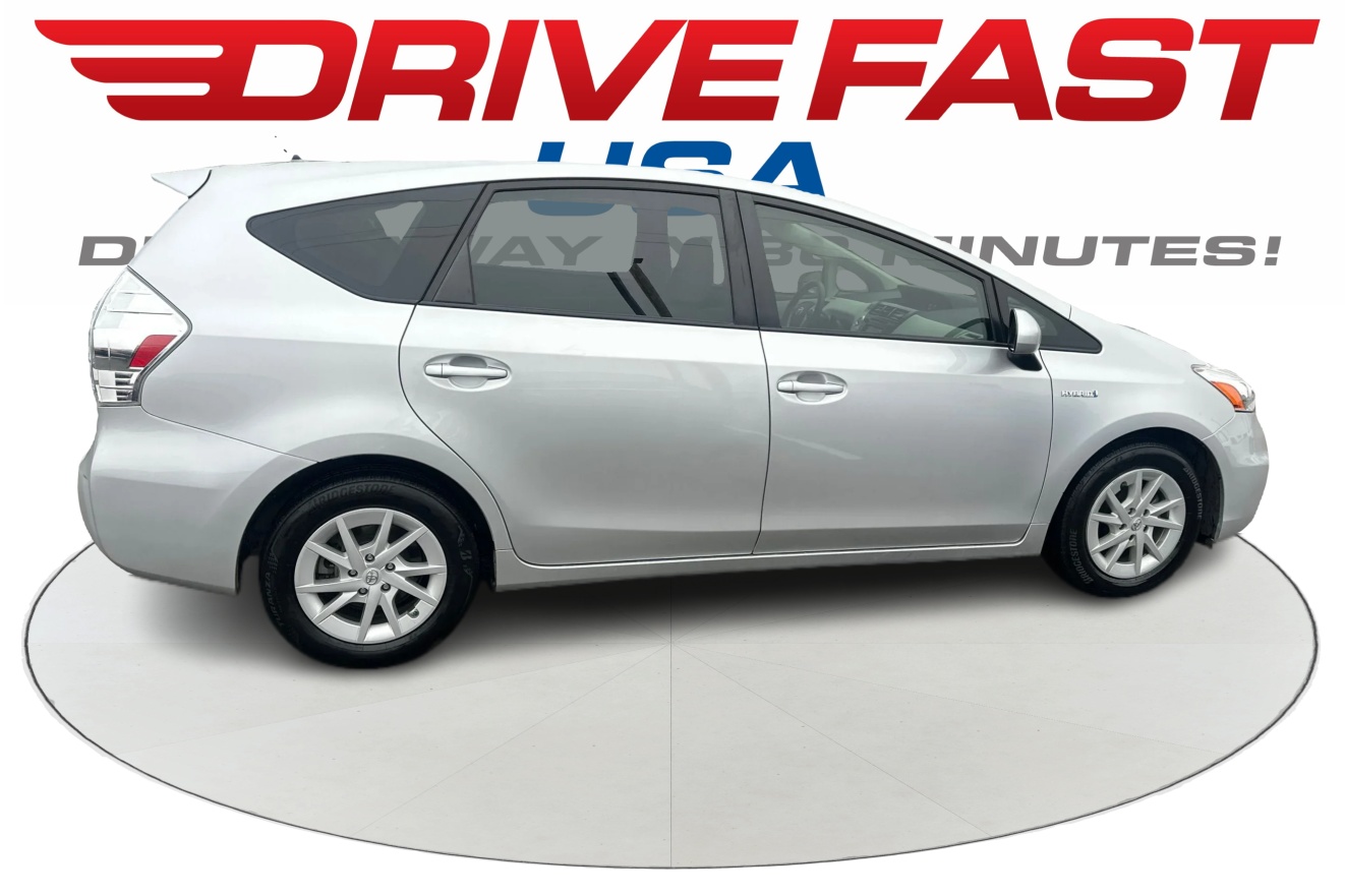 2014 Toyota Prius v Three