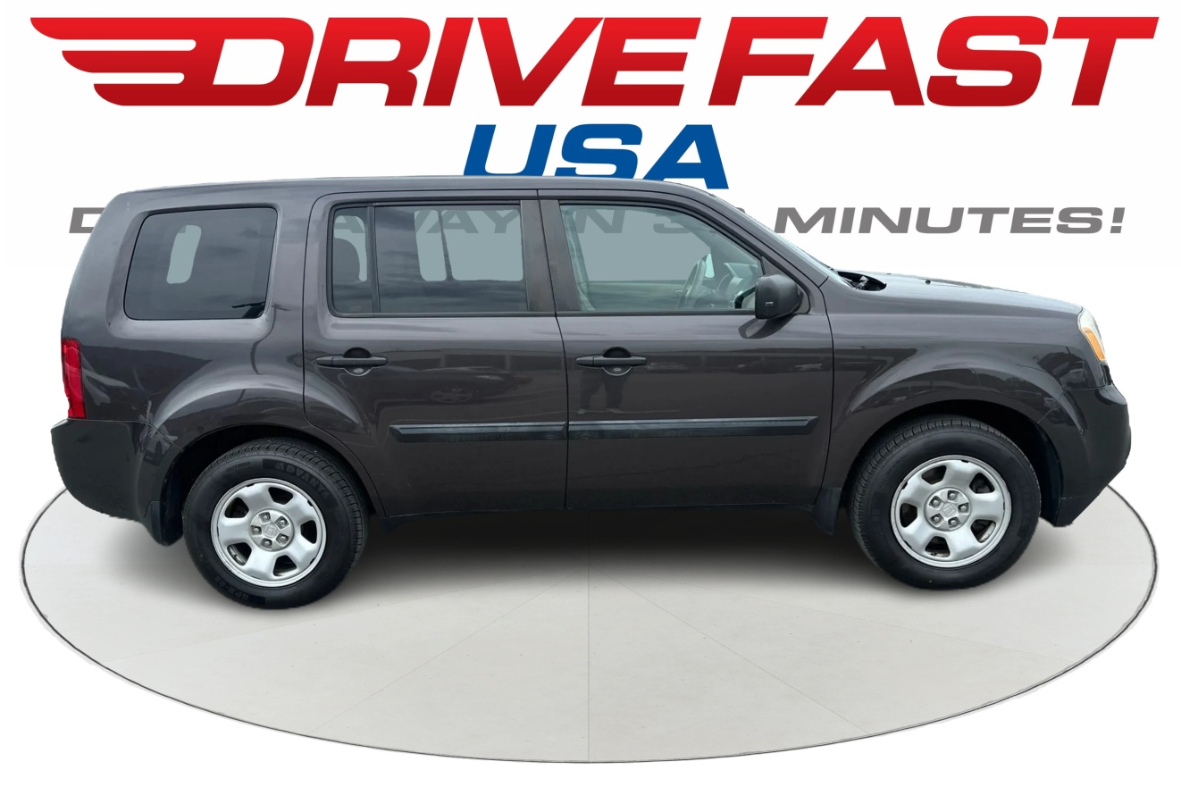 2013 Honda Pilot LX's photo
