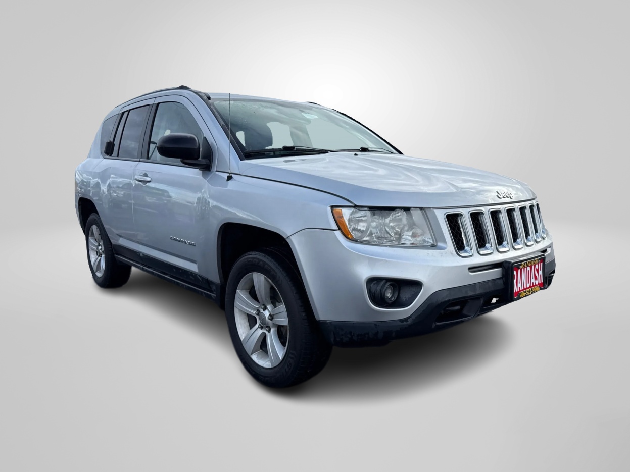 2011 Jeep Compass Base's photo