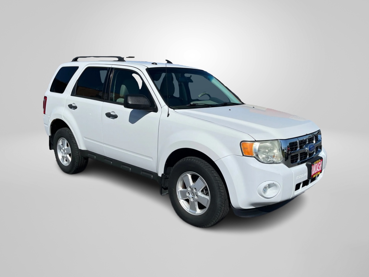 2011 Ford Escape XLT 4WD's photo