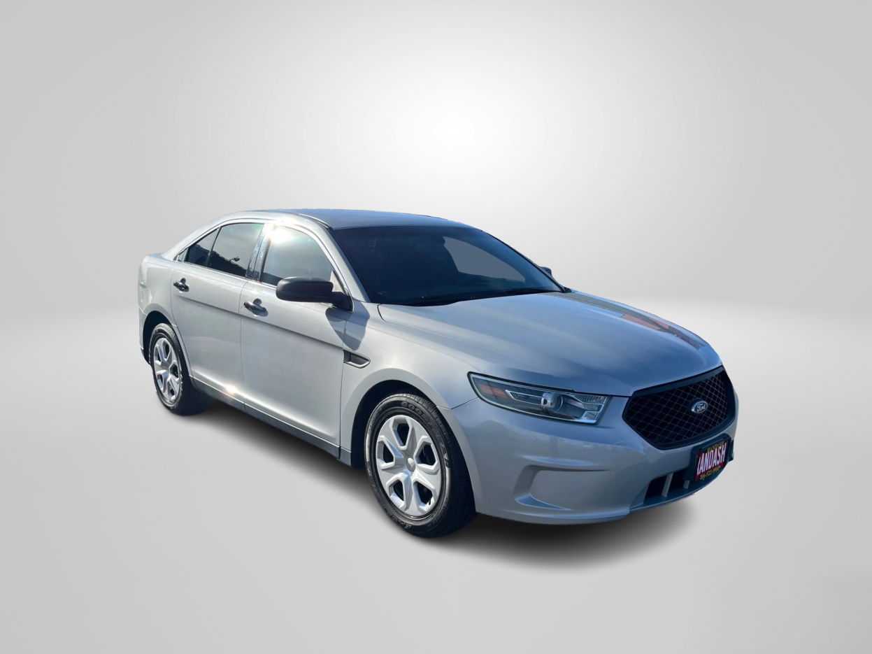 2018 Ford Taurus's photo