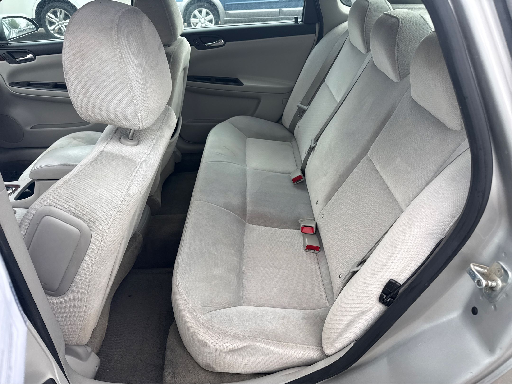 2008 Chevrolet Impala LS - Photo 10