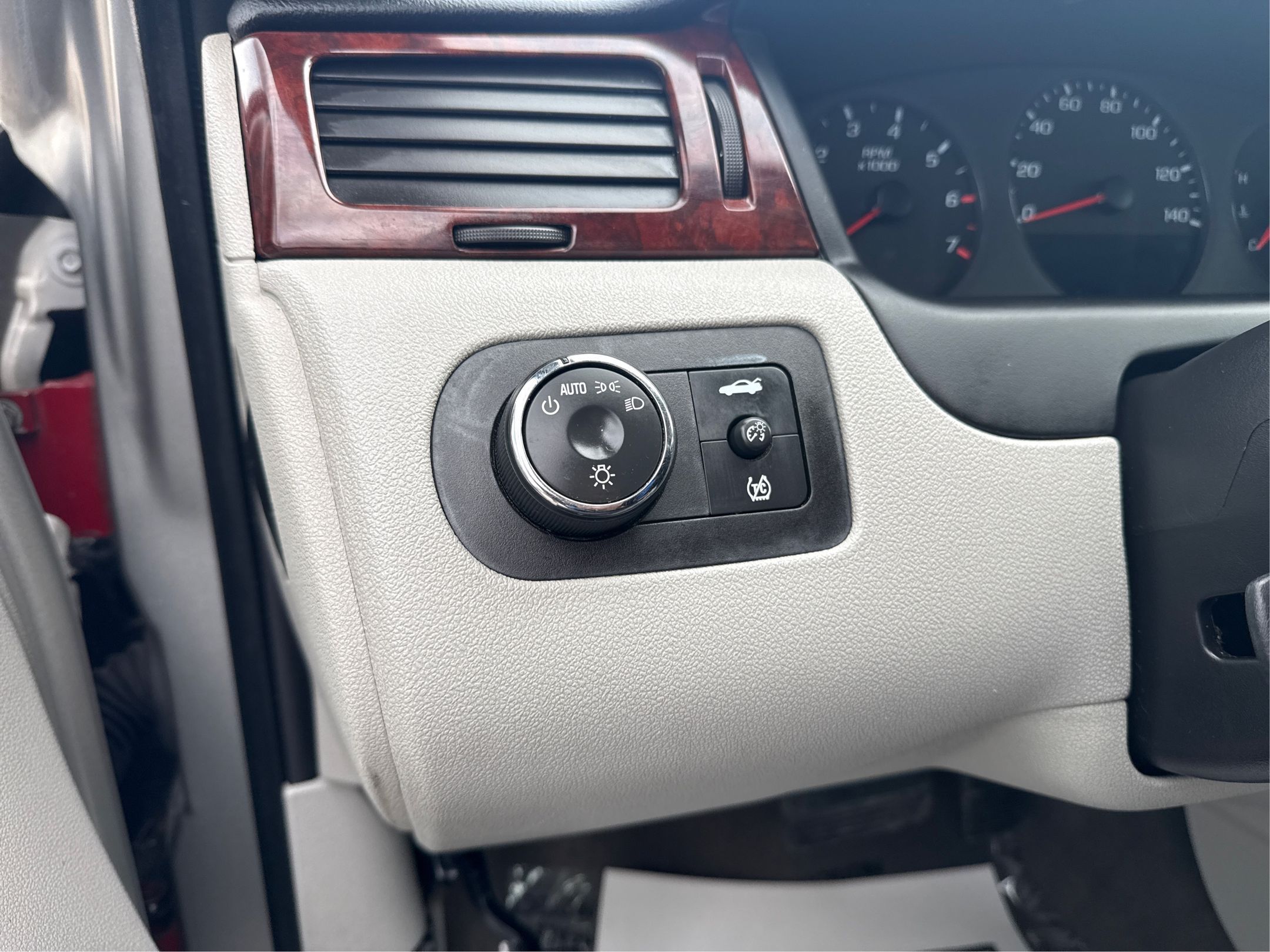 2008 Chevrolet Impala LS - Photo 18