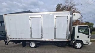 2019 Isuzu NRR