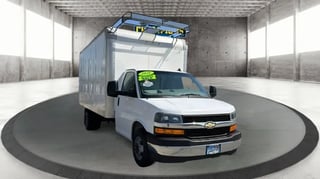 2021 Chevrolet Express Commercial Cutaway