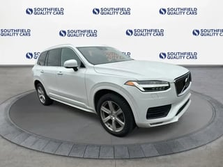 2022 Volvo XC90