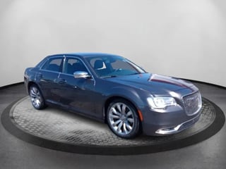 2019 Chrysler 300