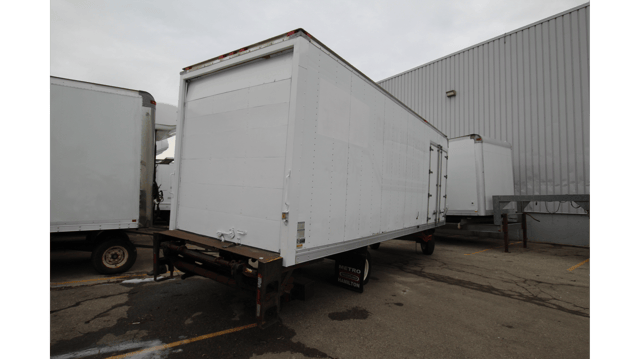 2012 Supreme 24 ft dry freight body, stock UB1342